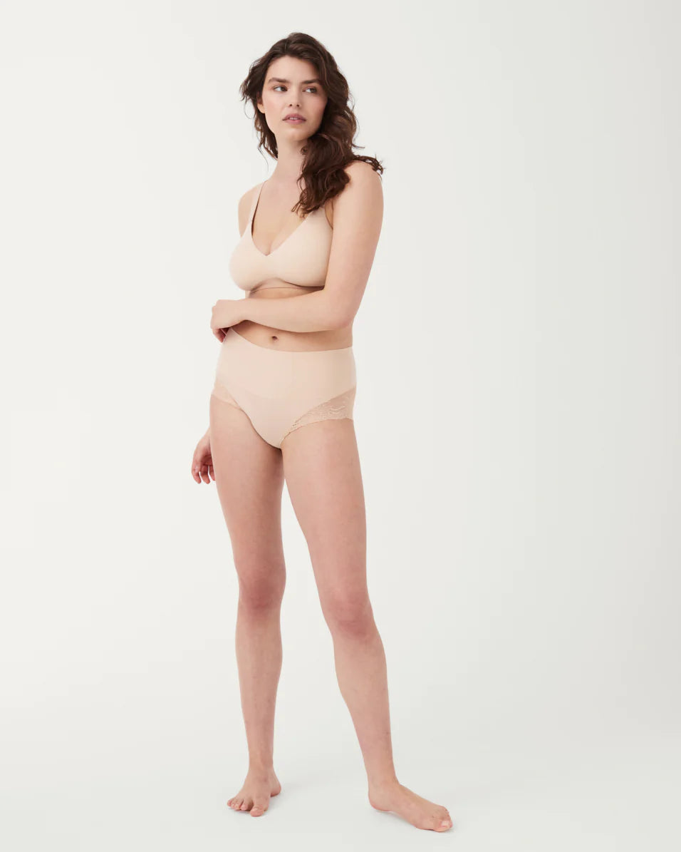 Spanx Short Invisible